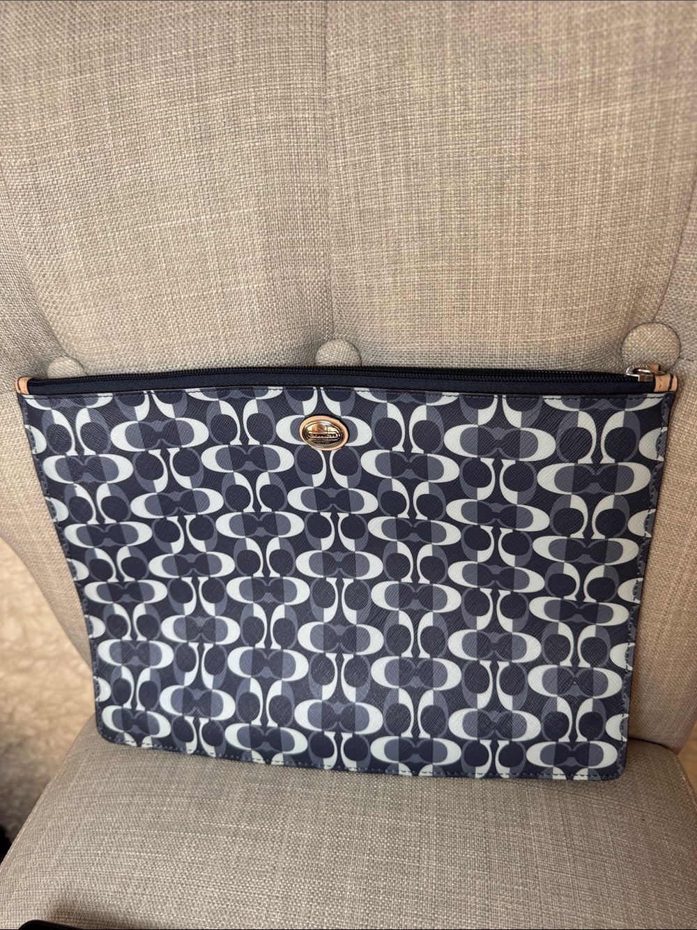 Coach Navy and White Signature Zip Pouch